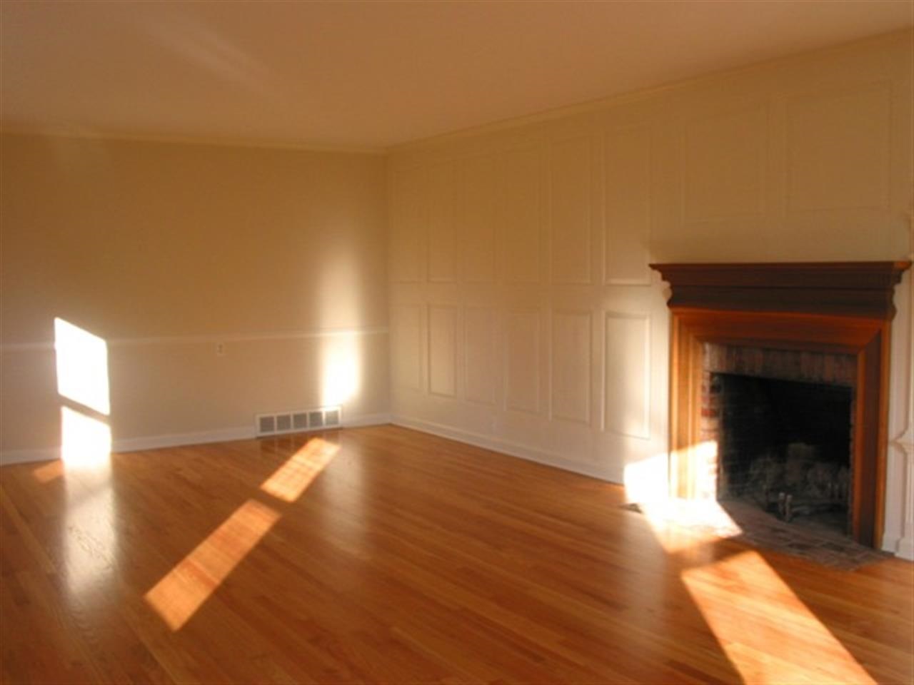 1320 S Pickwick Pl, Bloomington, IN 47401 photo 4