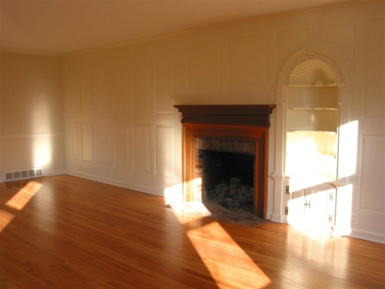 1320 S Pickwick Pl, Bloomington, IN 47401 photo 3
