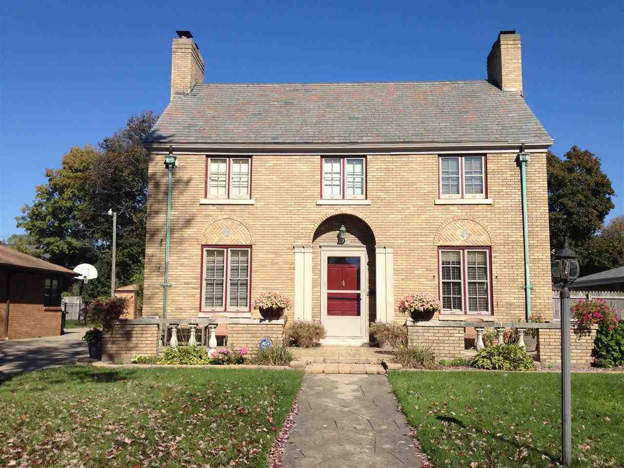 2019 E Madison St, South Bend, IN 46617 photo 2