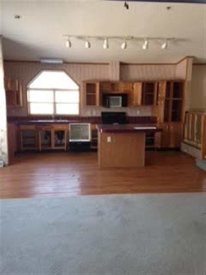 286 Burton Ln, Mitchell, IN 47446 photo 3