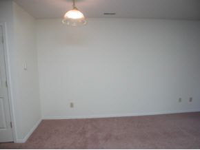 715 E Bayberry Ct, Bloomington, IN 47401 photo 9