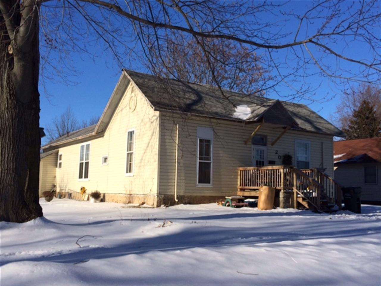 203 E Smt, Delphi, IN 46923 photo 1