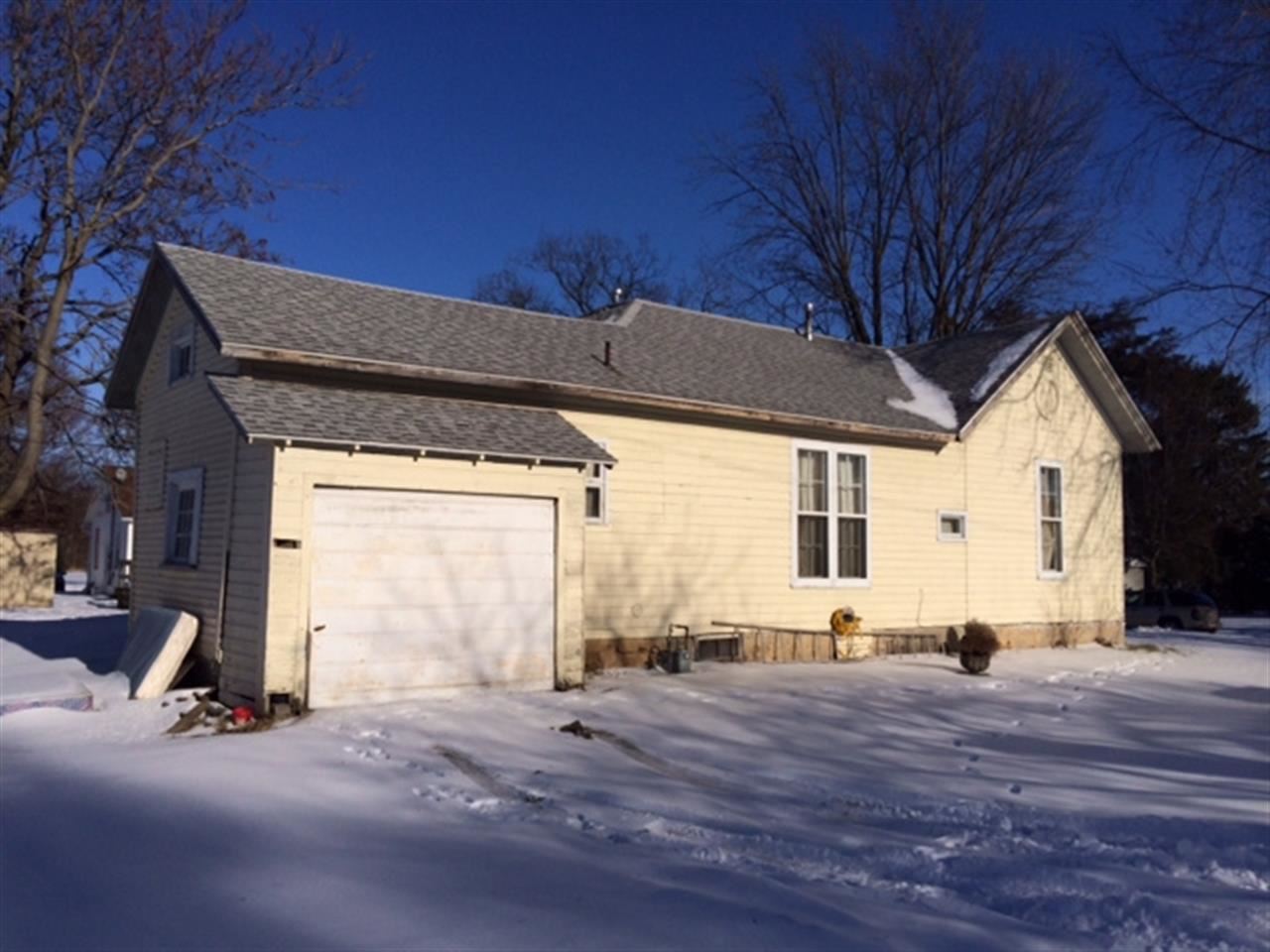 203 E Smt, Delphi, IN 46923 photo 2
