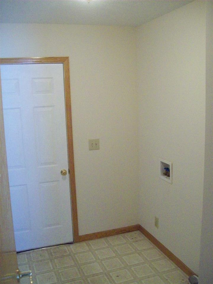 54923 Dawn Dr, Osceola, IN 46561 photo 6