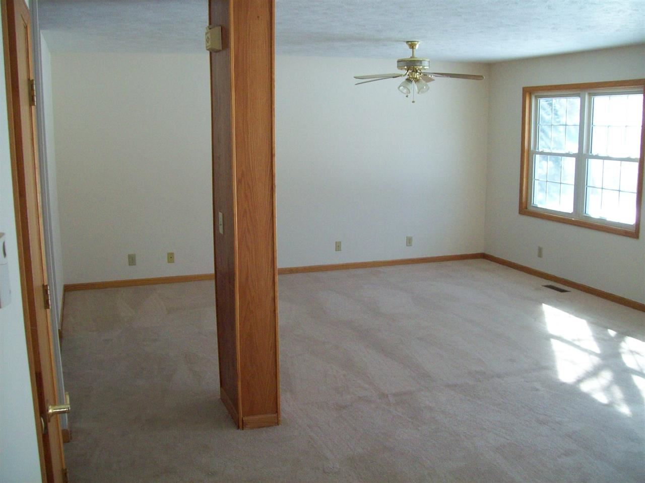 54923 Dawn Dr, Osceola, IN 46561 photo 5