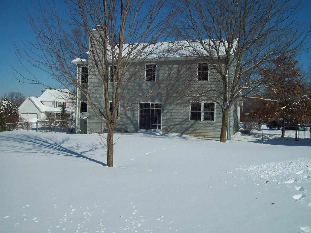 54923 Dawn Dr, Osceola, IN 46561 photo 2