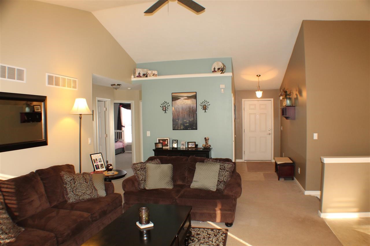 1919 Rambling Rose Ln, Mishawaka, IN 46544 photo 5
