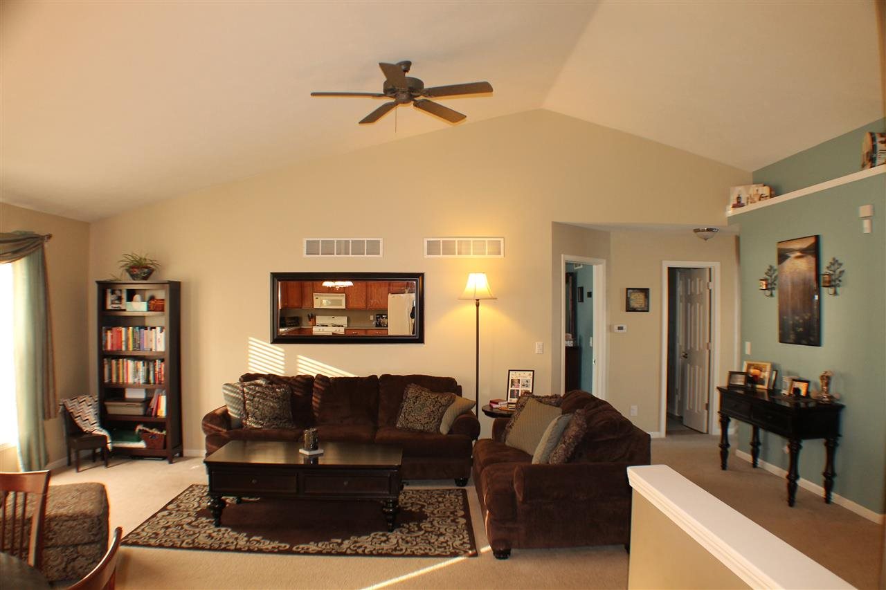 1919 Rambling Rose Ln, Mishawaka, IN 46544 photo 12