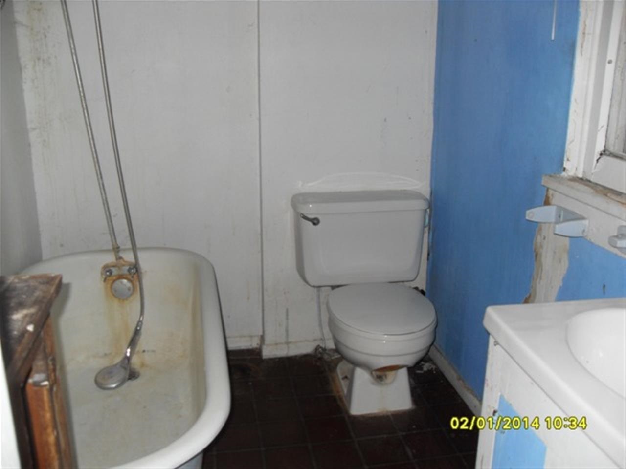 933 W Lusher Ave, Elkhart, IN 46517 photo 8