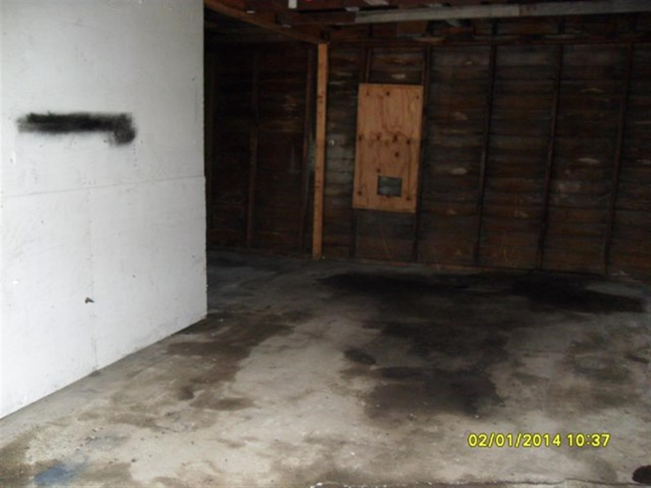 933 W Lusher Ave, Elkhart, IN 46517 photo 12