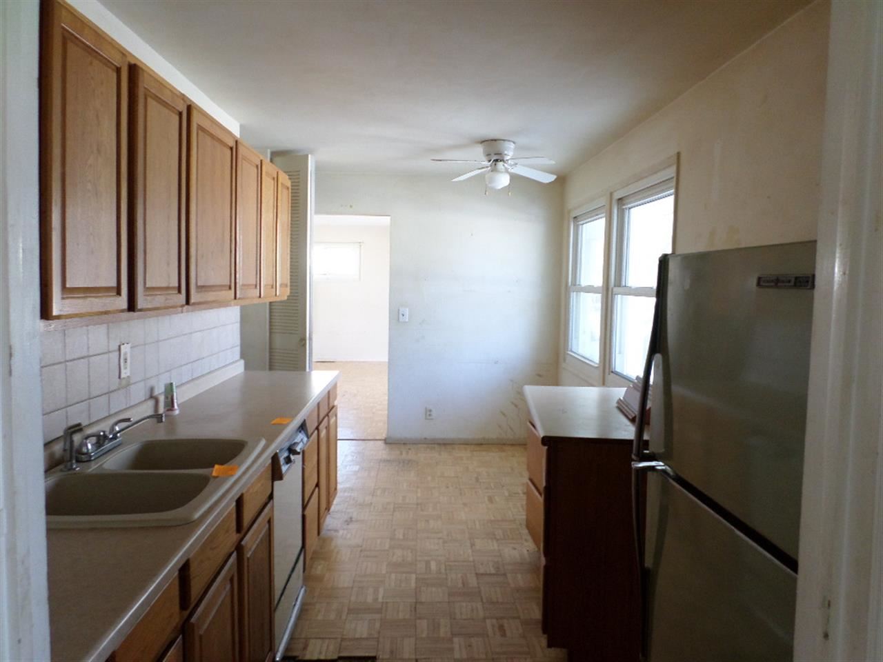 935 Manchester Dr, South Bend, IN 46615 photo 4