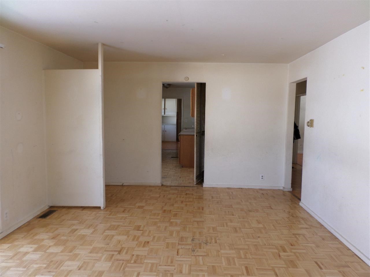 935 Manchester Dr, South Bend, IN 46615 photo 3