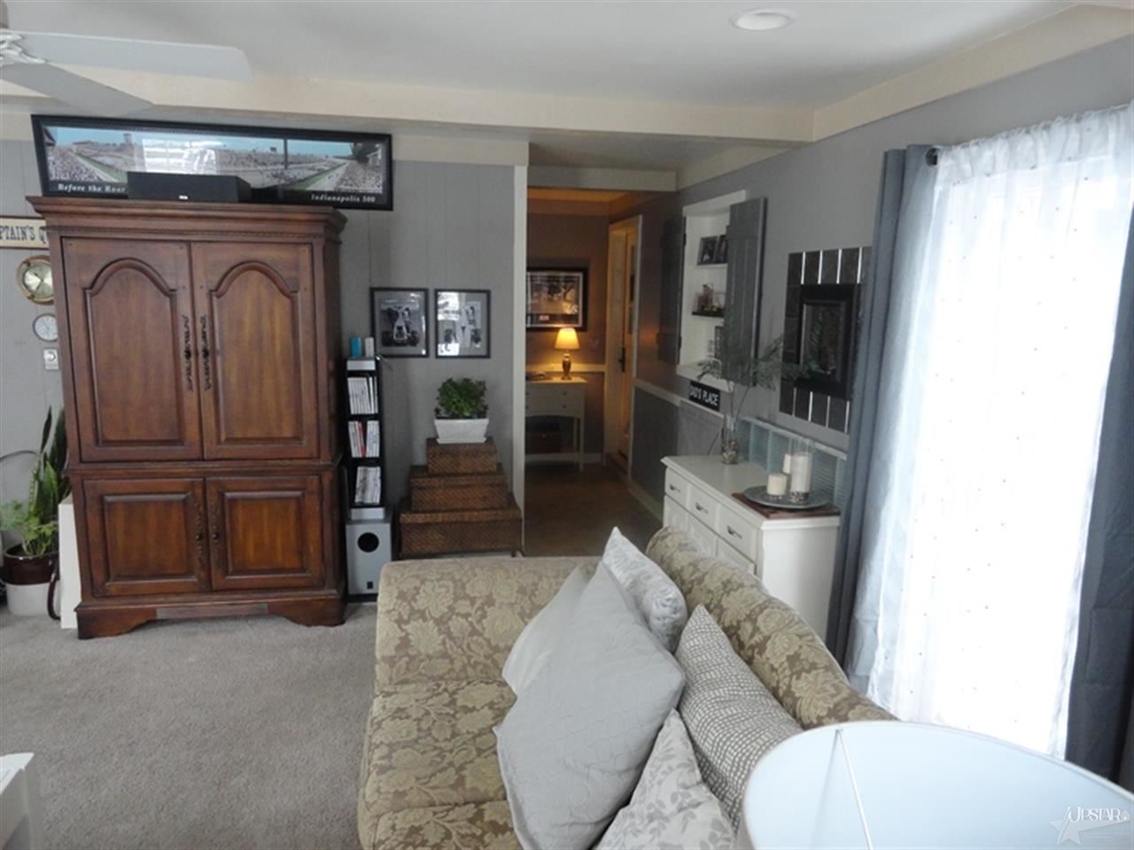 9 Homestead, Decatur, IN 46733 photo 8