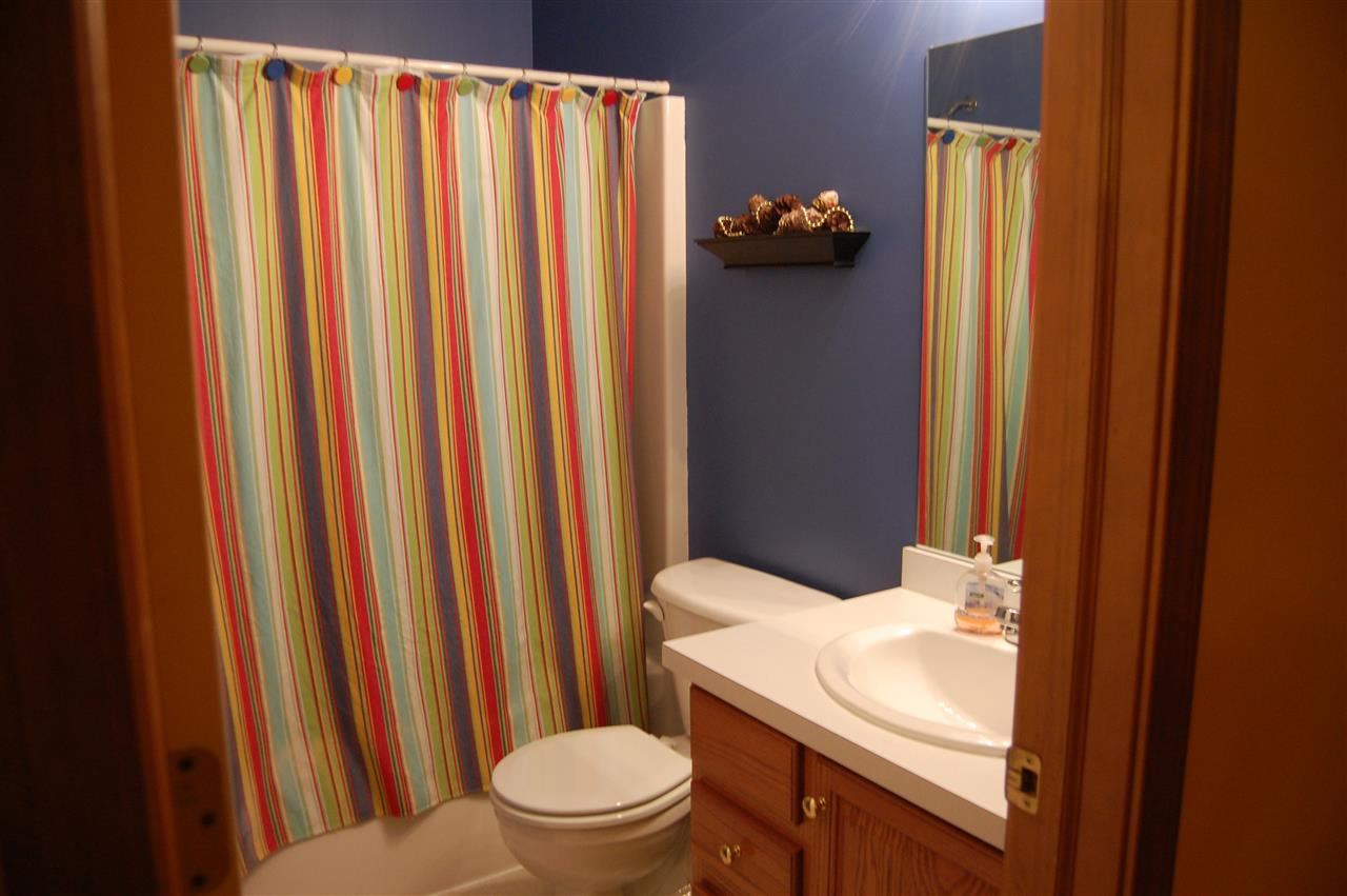 1010 Eagle Dr, Goshen, IN 46526 photo 9