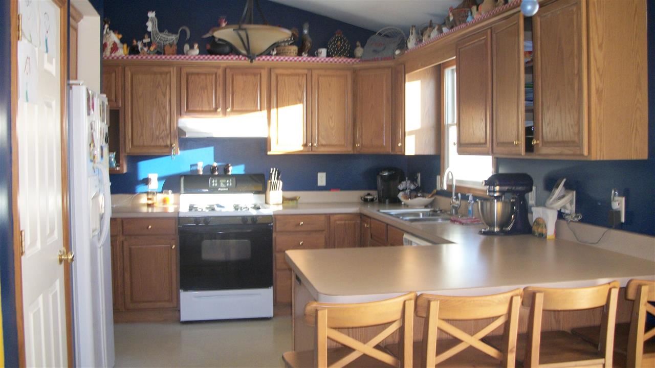 1010 Eagle Dr, Goshen, IN 46526 photo 4