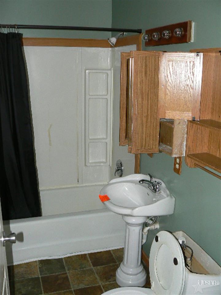2409 Genessee Ave, Fort Wayne, IN 46809 photo 8