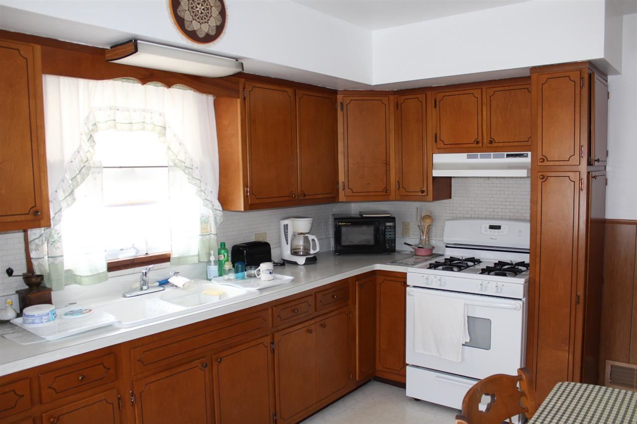 610 W 15th St, Mishawaka, IN 46544 photo 3