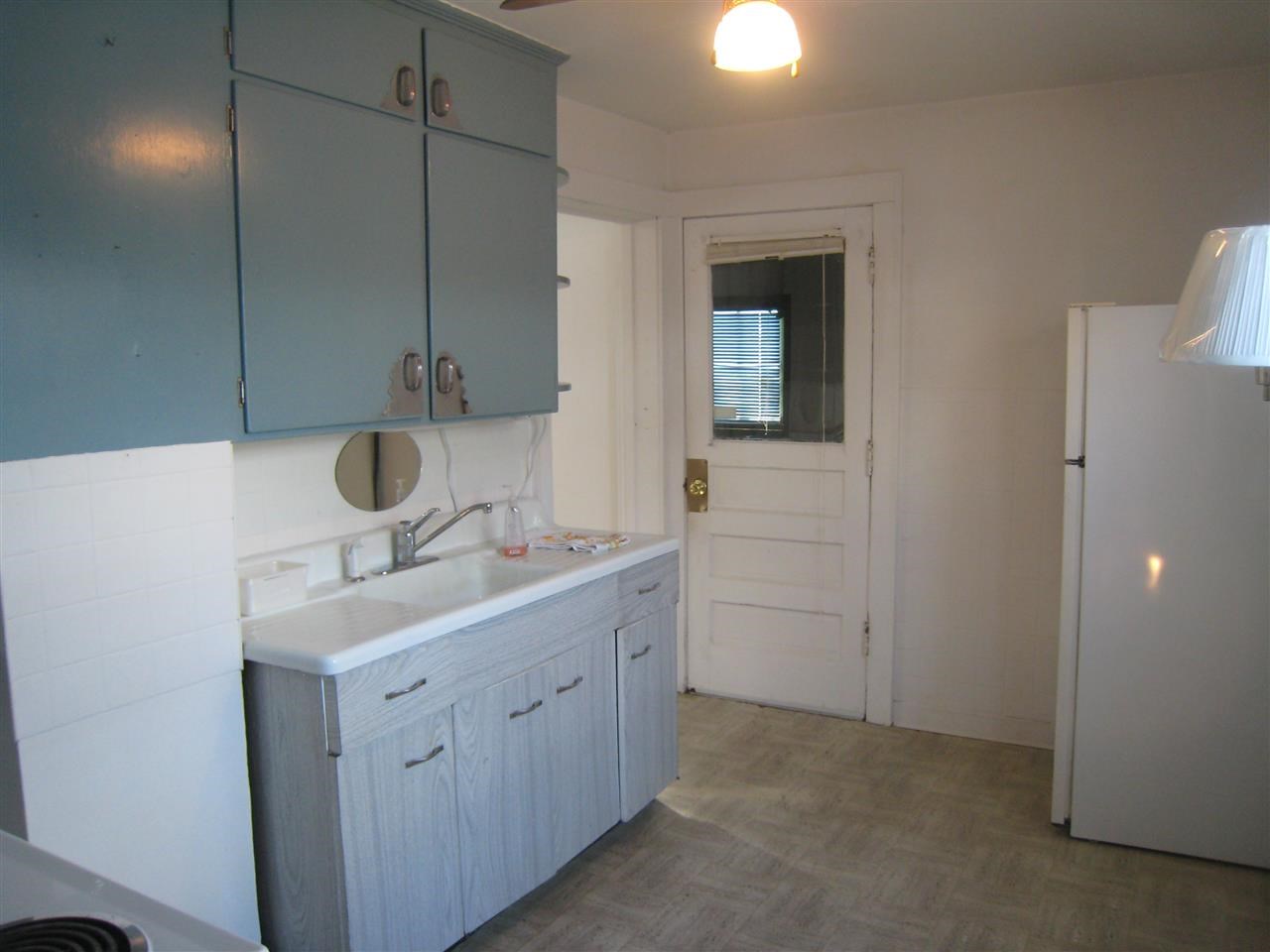 1733 Marine St, South Bend, IN 46613 photo 4