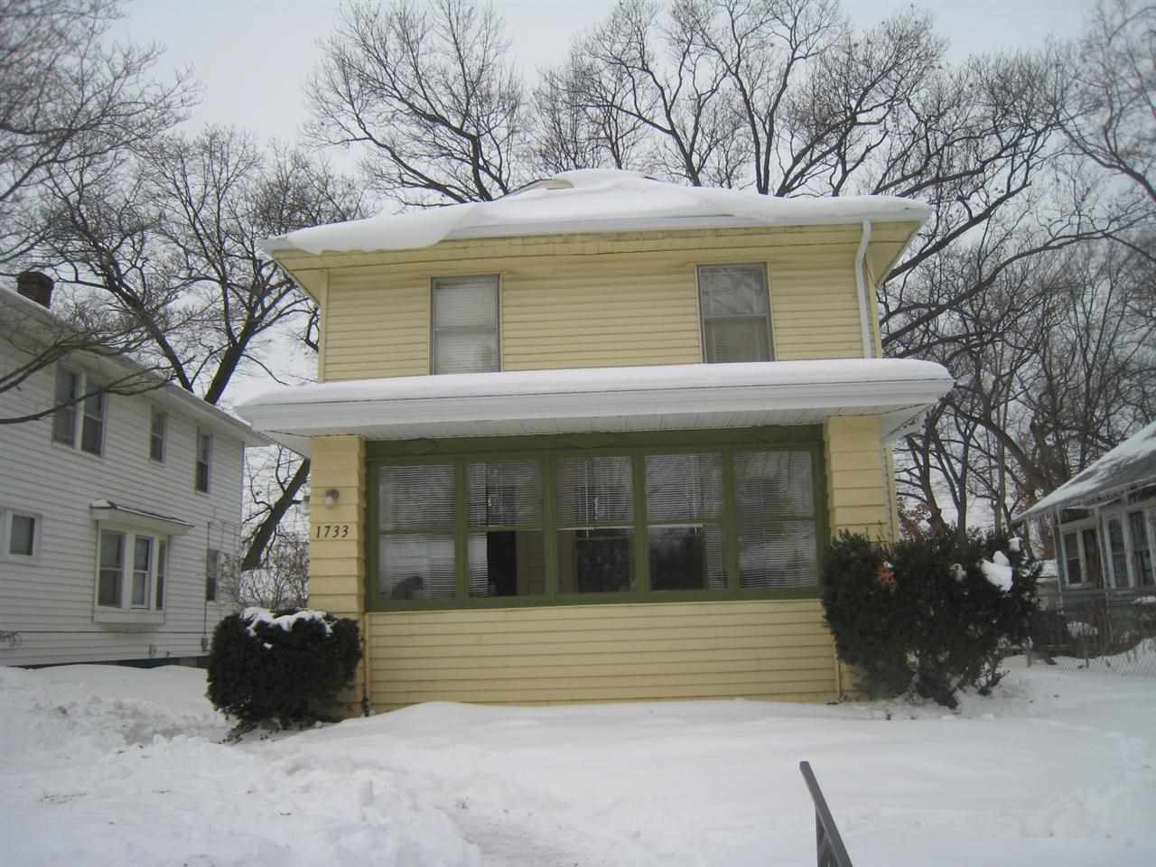 1733 Marine St, South Bend, IN 46613 photo 15
