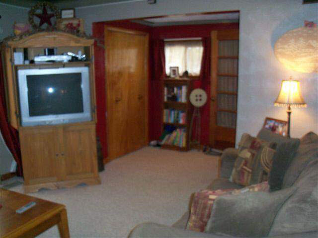 3520 N Barbee Rd, Warsaw, IN 46582 photo 9