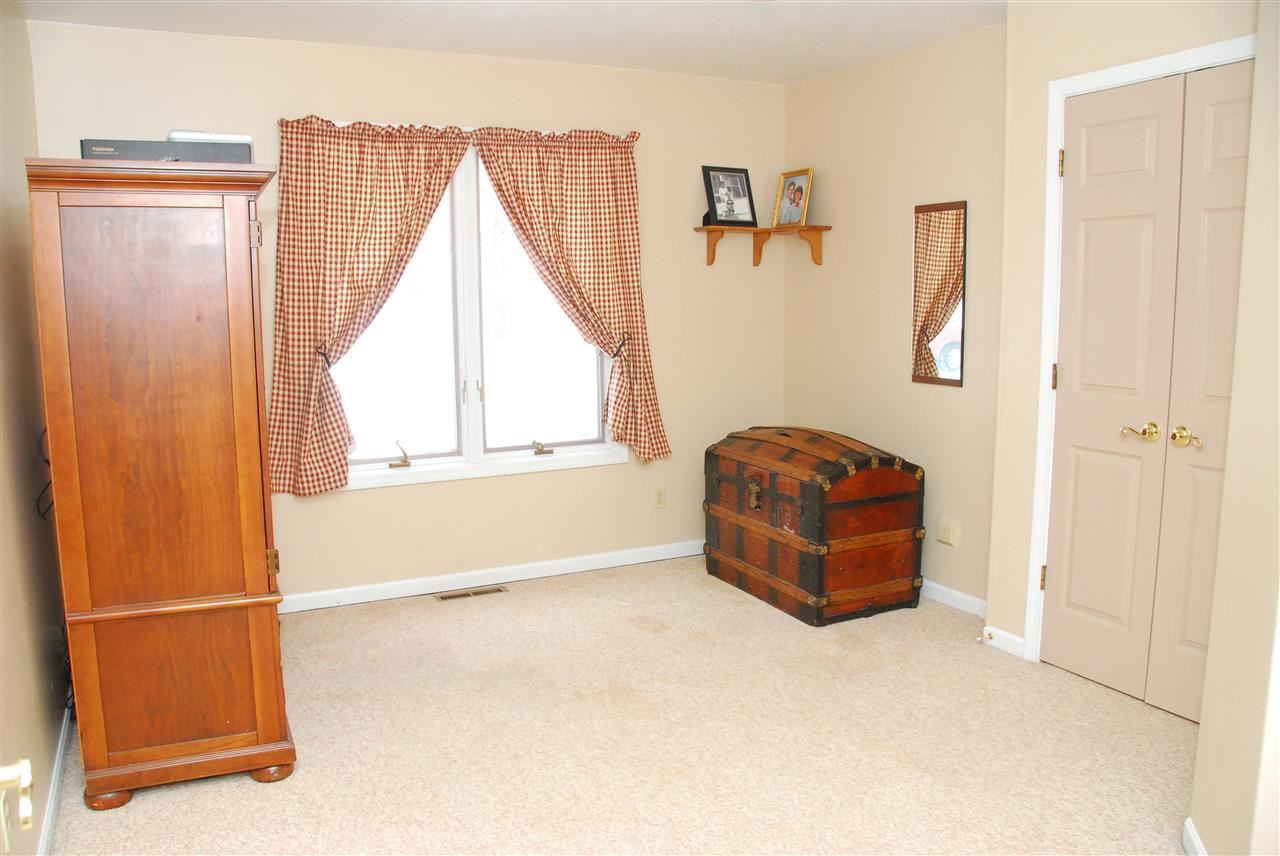 30674 N Shore Dr, Elkhart, IN 46514 photo 17