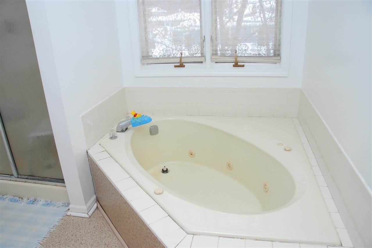 30674 N Shore Dr, Elkhart, IN 46514 photo 16