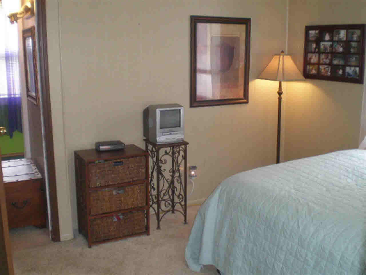 506 N Riverside Blvd, Goshen, IN 46528 photo 13