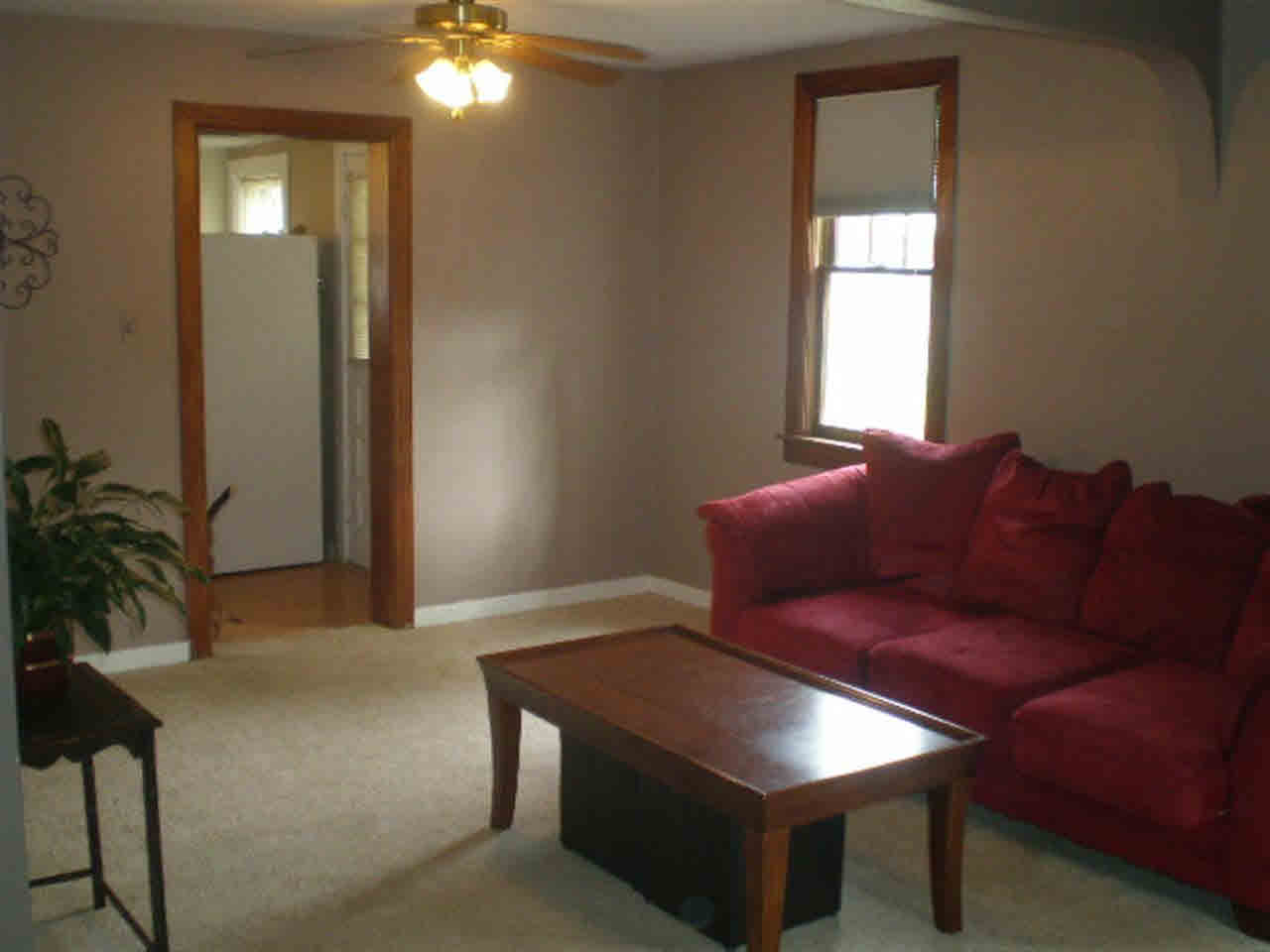 506 N Riverside Blvd, Goshen, IN 46528 photo 2