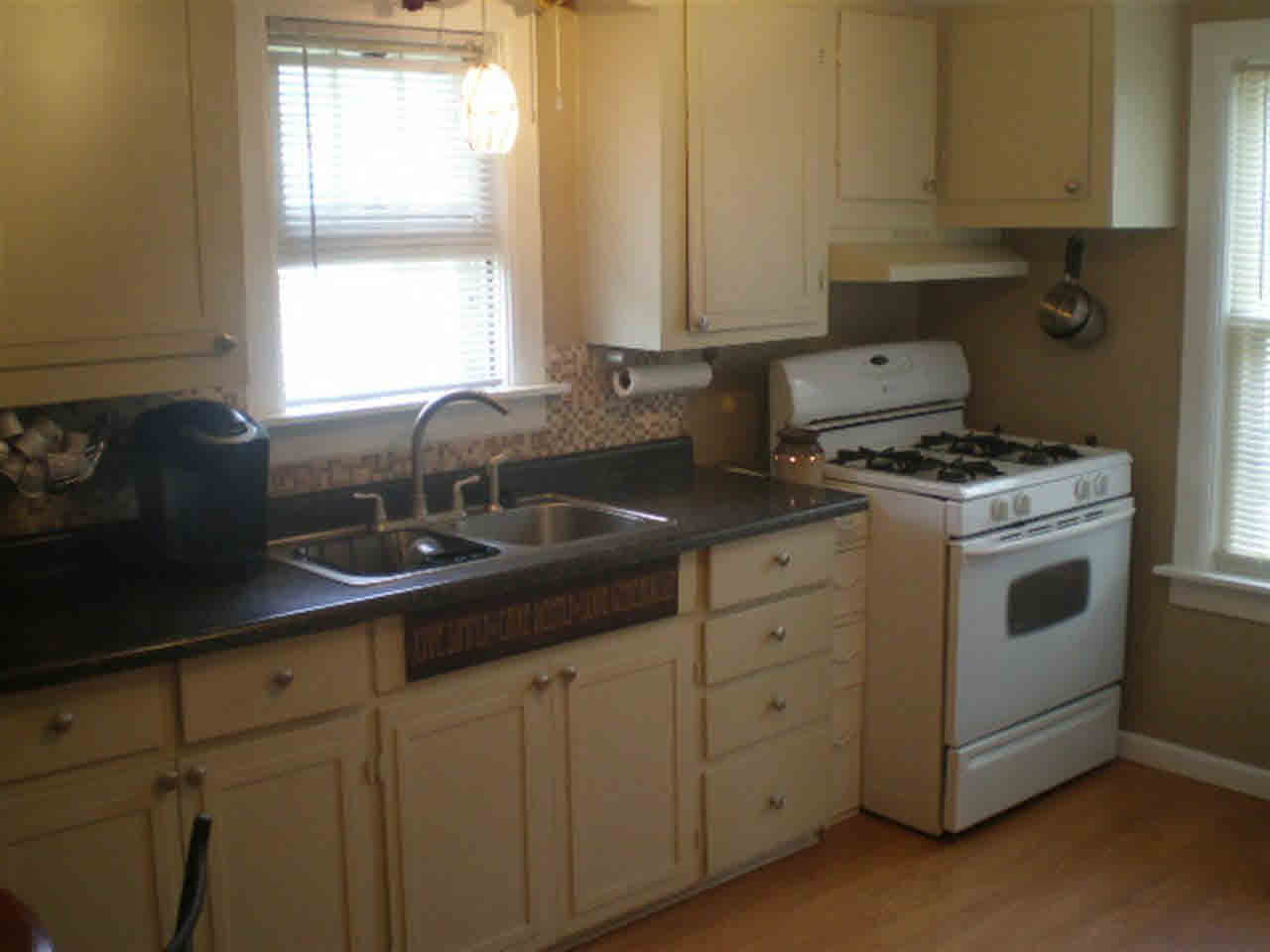 506 N Riverside Blvd, Goshen, IN 46528 photo 9