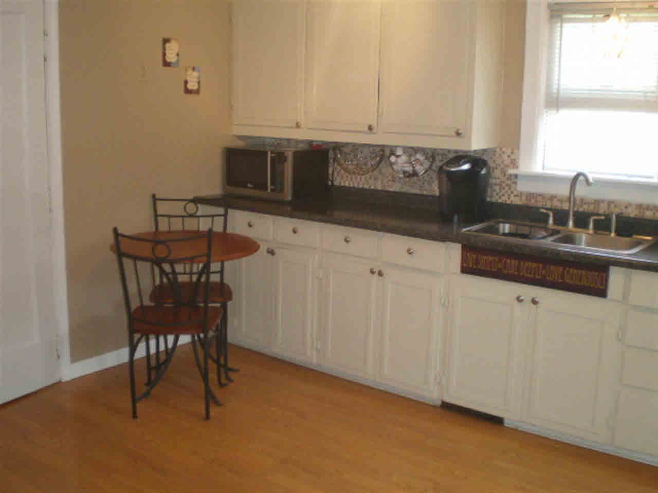 506 N Riverside Blvd, Goshen, IN 46528 photo 8