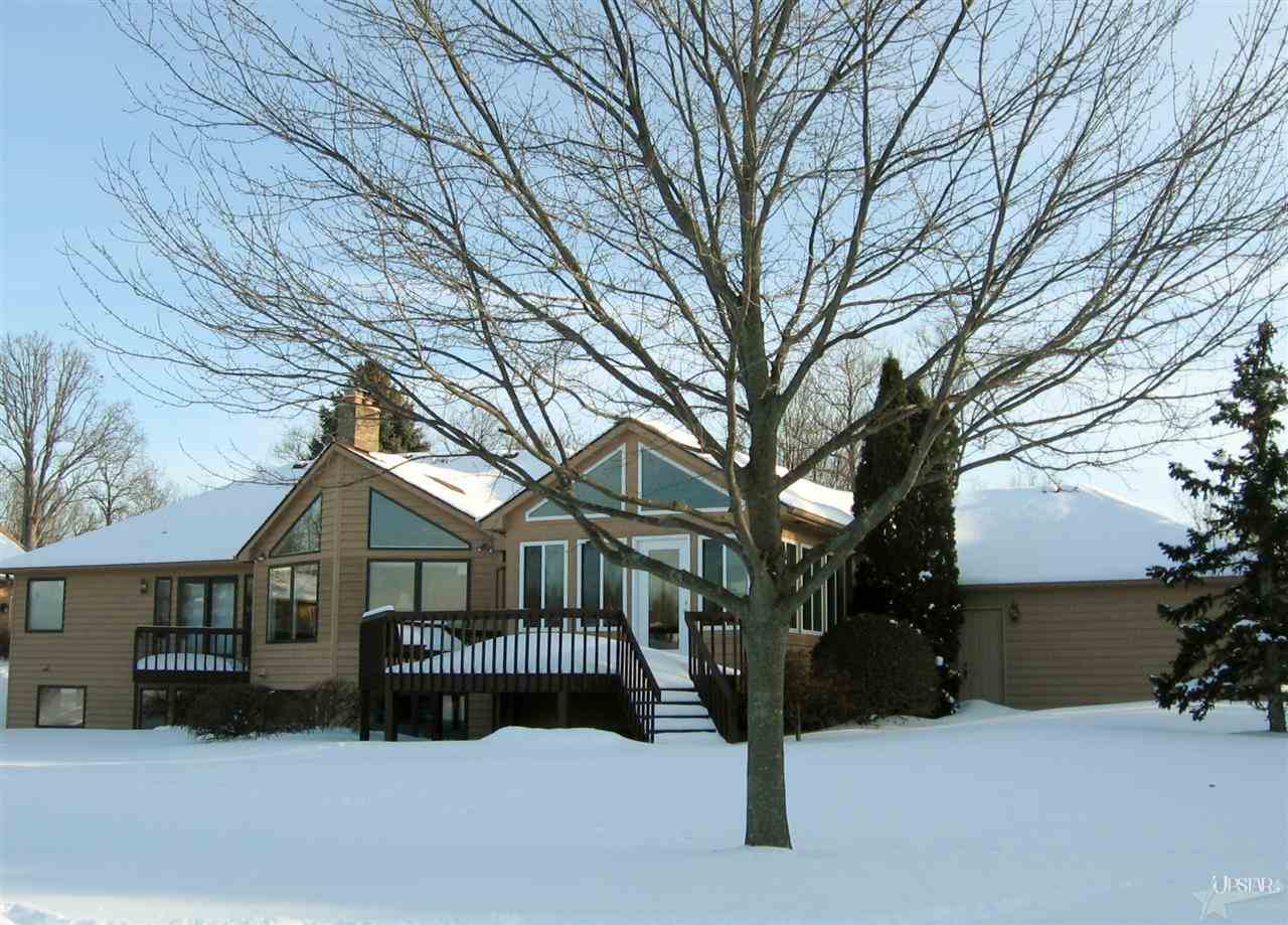 1535 Holliston Trl, Fort Wayne, IN 46825 photo 4