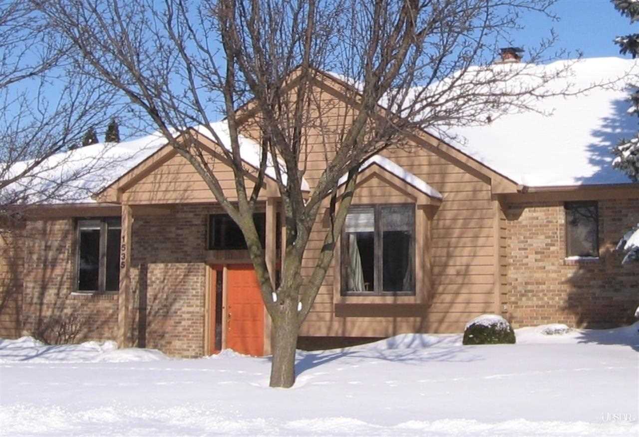 1535 Holliston Trl, Fort Wayne, IN 46825 photo 3