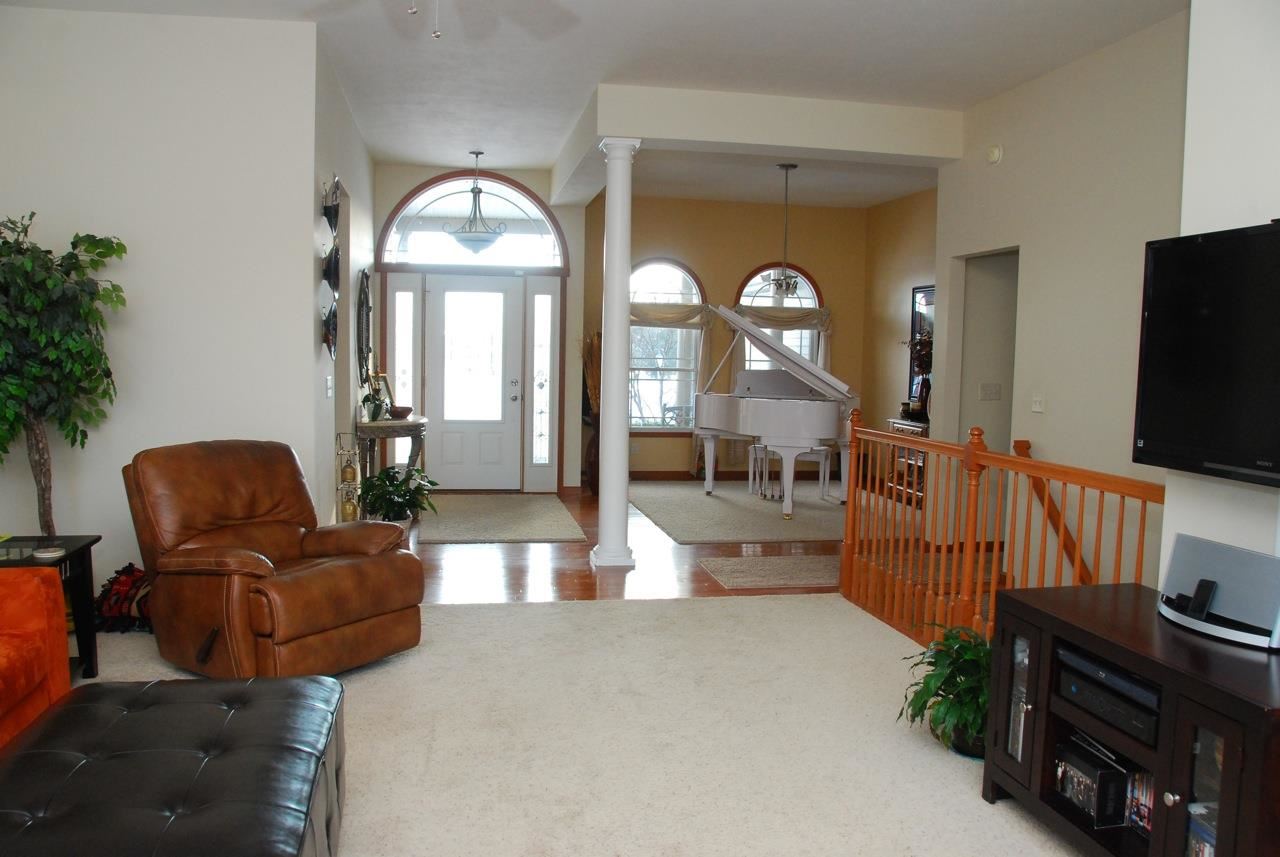 28775 Golden Pond Trl, Elkhart, IN 46514 photo 4