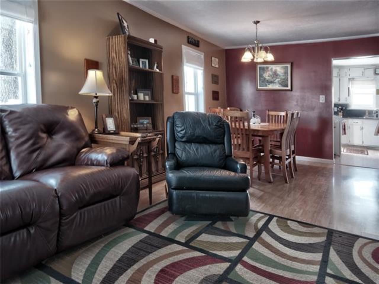 1025 Center St, Elkhart, IN 46516 photo 2