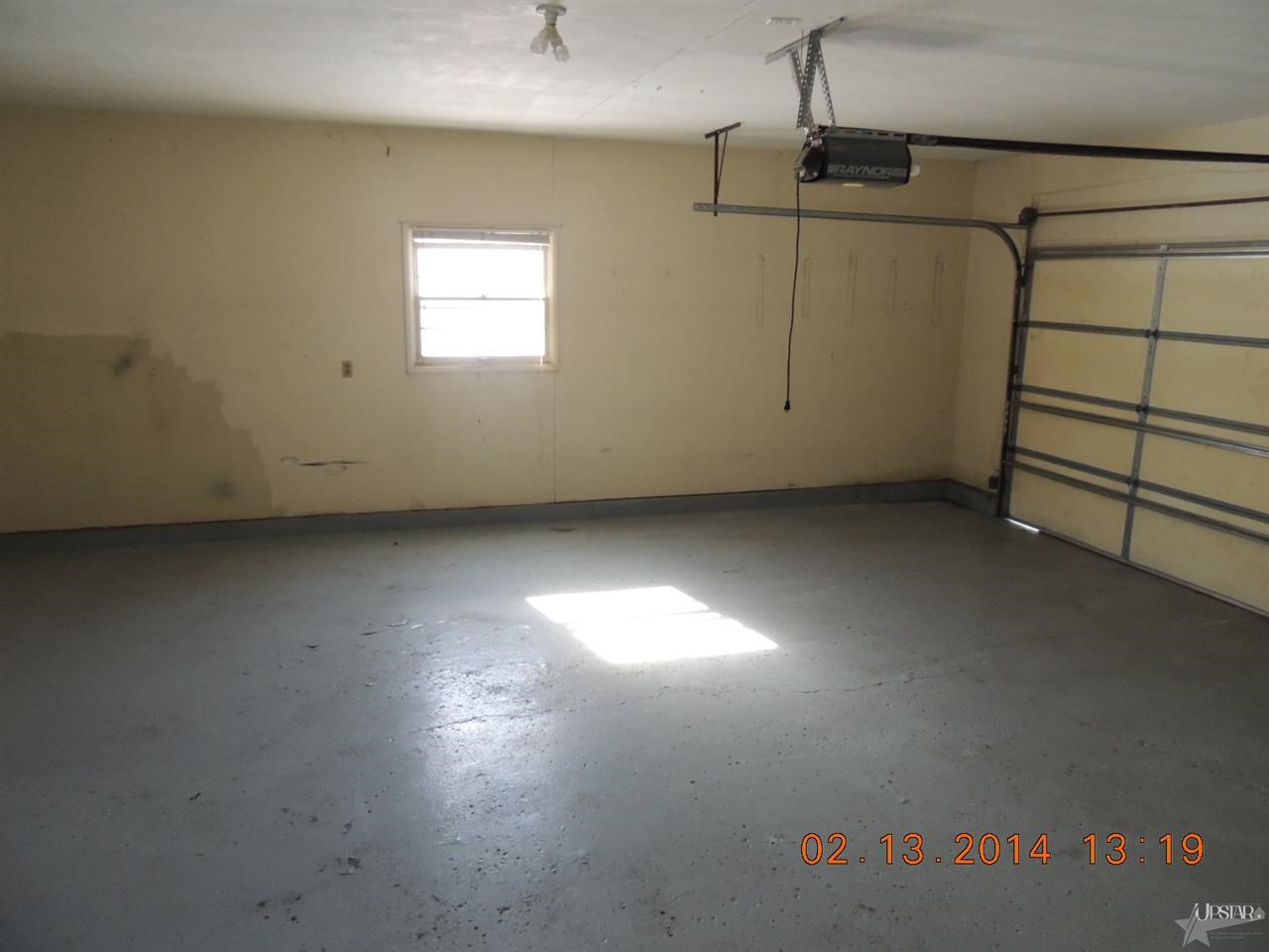 410 N Meadow Ln, Kendallville, IN 46755 photo 11