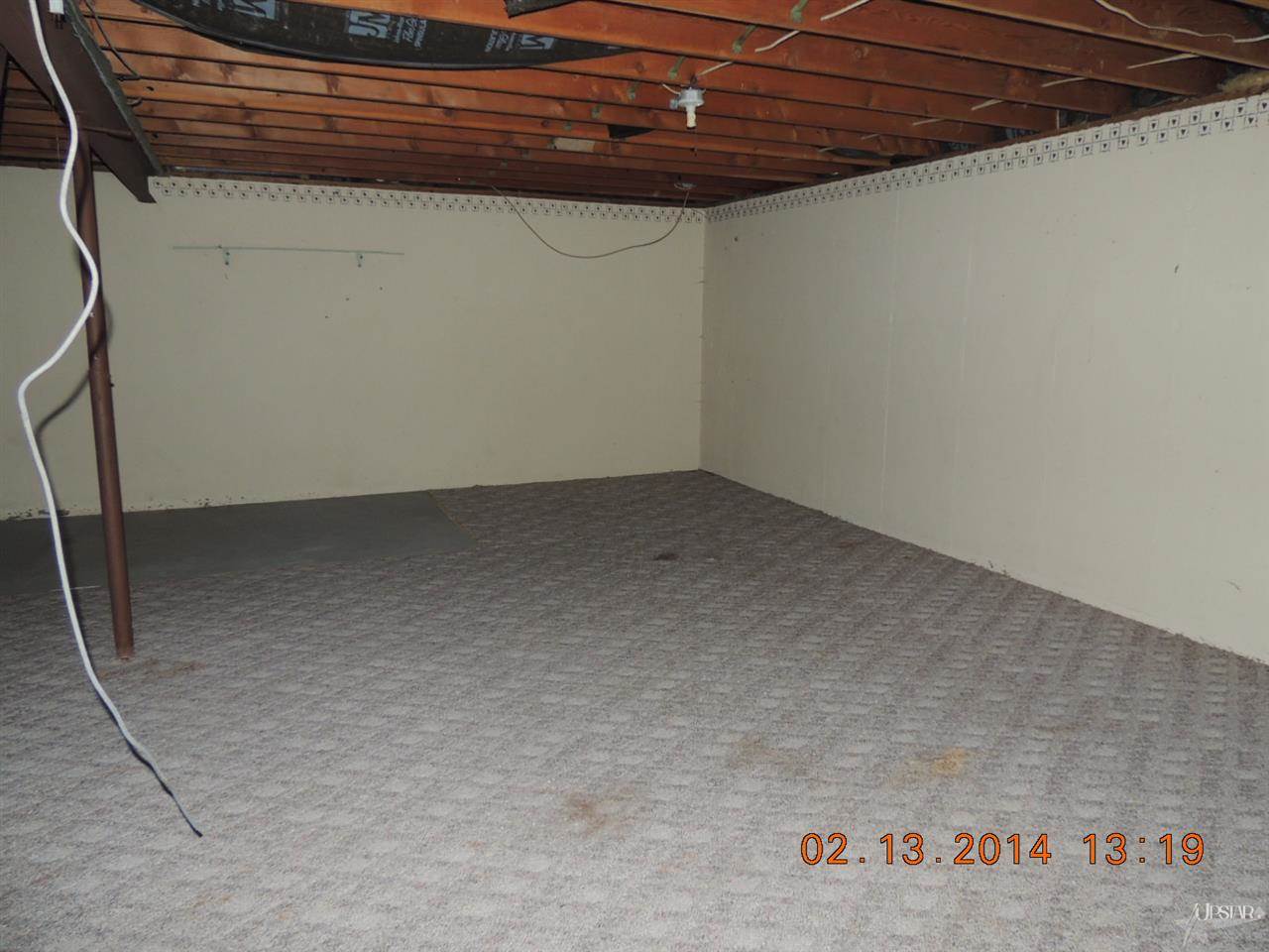 410 N Meadow Ln, Kendallville, IN 46755 photo 9