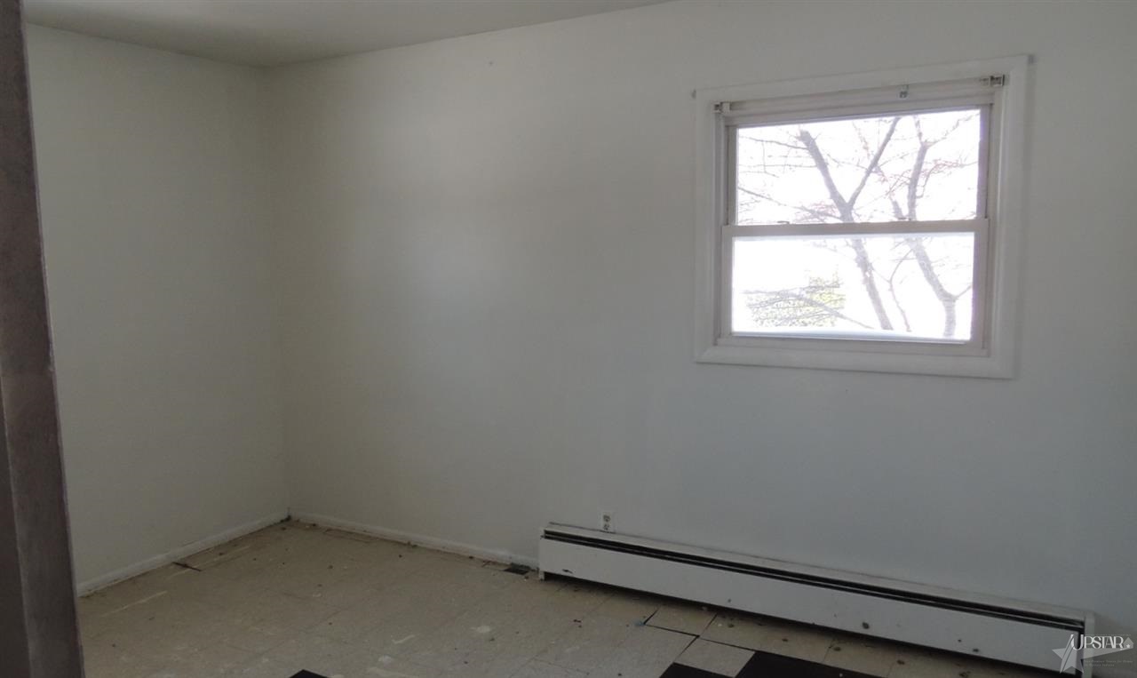 410 N Meadow Ln, Kendallville, IN 46755 photo 7