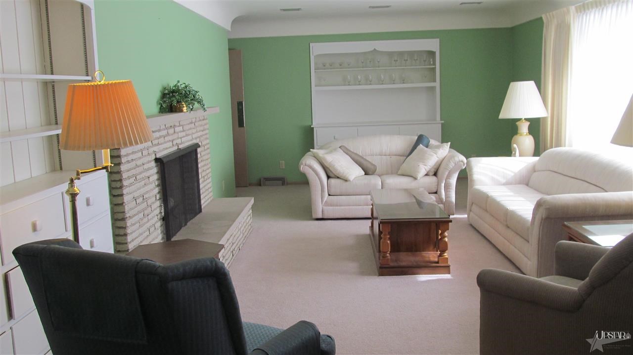 616 Roxbury Ct, Fort Wayne, IN 46807 photo 8