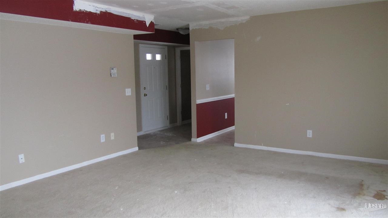 3121 Limerick Pl, Fort Wayne, IN 46818 photo 5