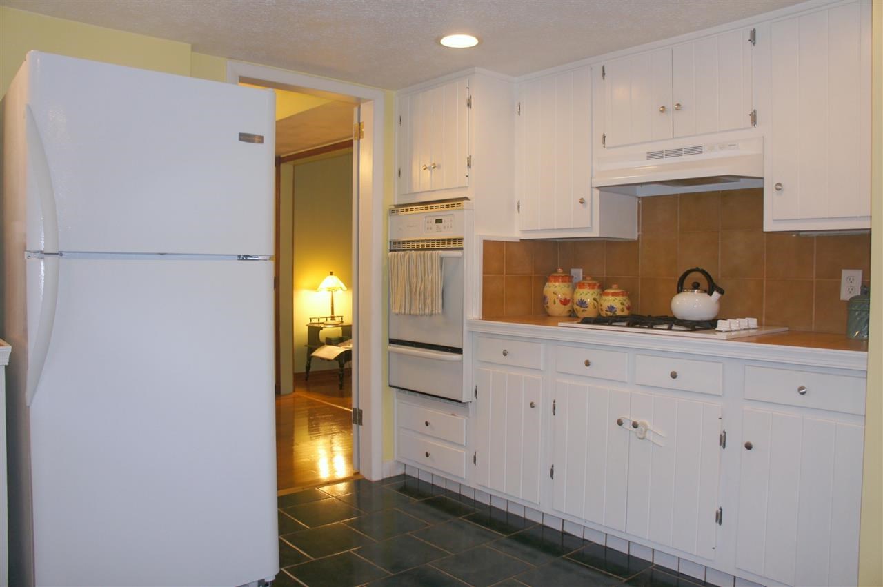 25822 Meadow Oak Ln, Elkhart, IN 46514 photo 9