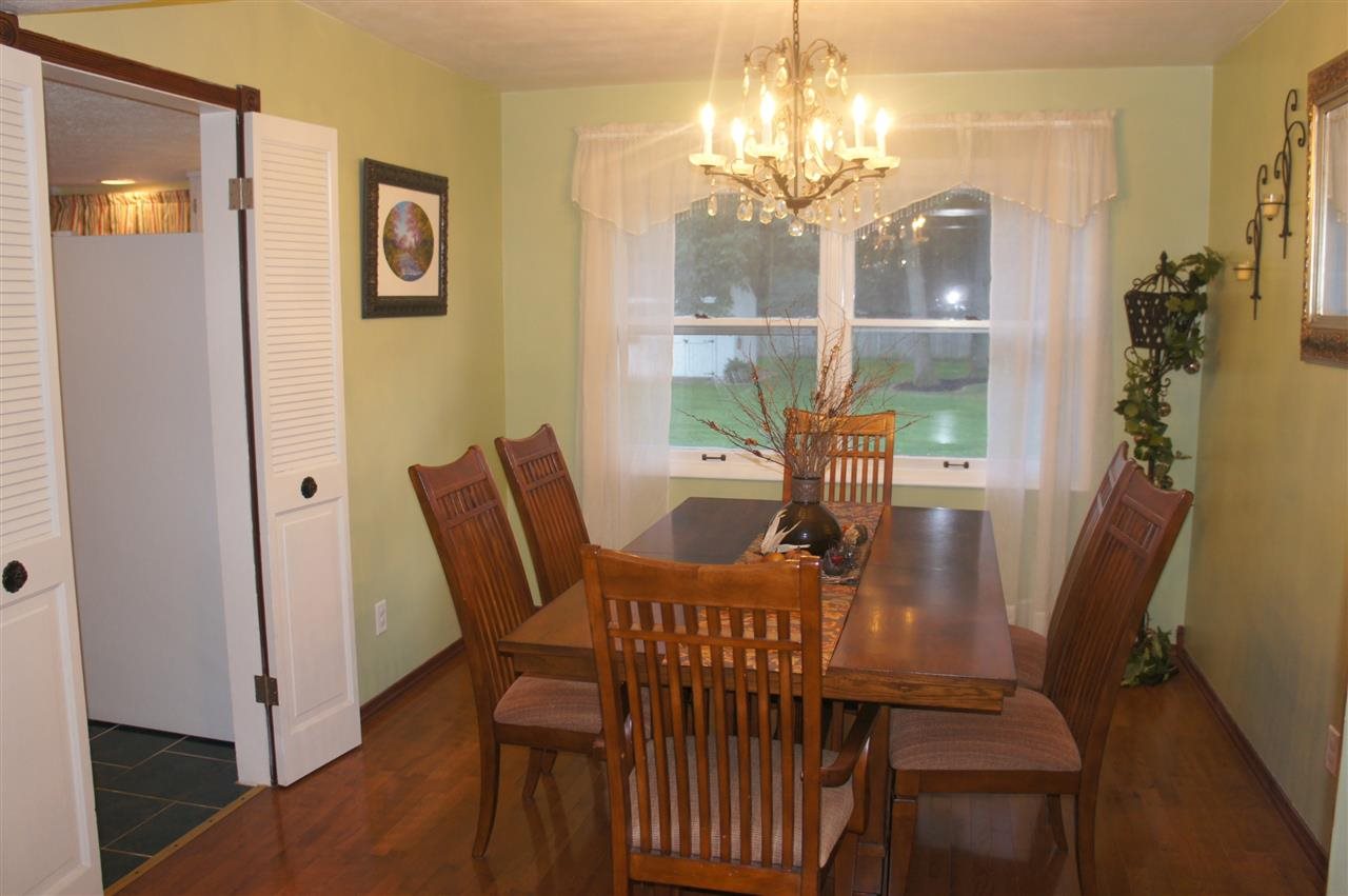 25822 Meadow Oak Ln, Elkhart, IN 46514 photo 10