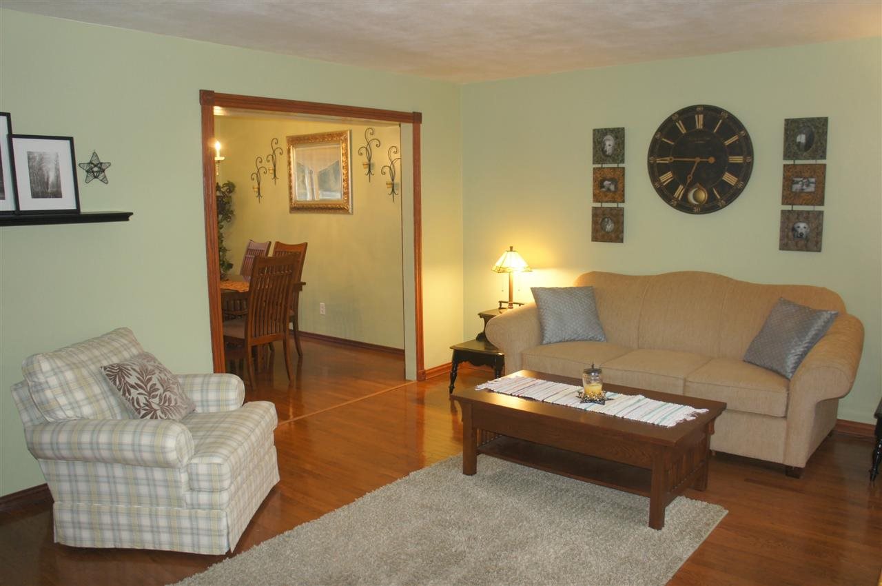 25822 Meadow Oak Ln, Elkhart, IN 46514 photo 11