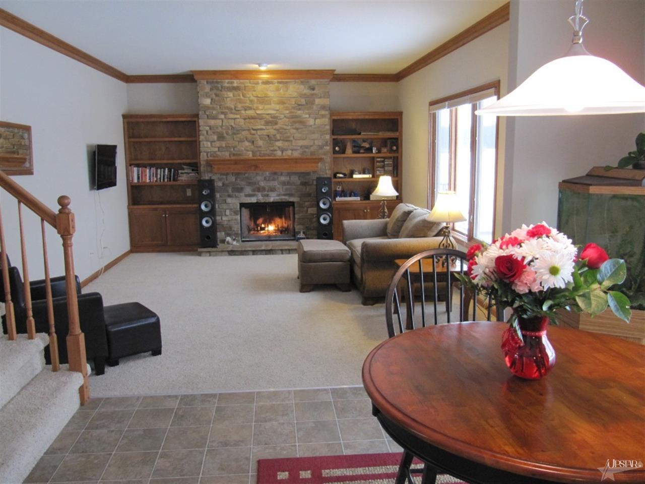 9163 Sunriver Ct, New Haven, IN 46774 photo 7