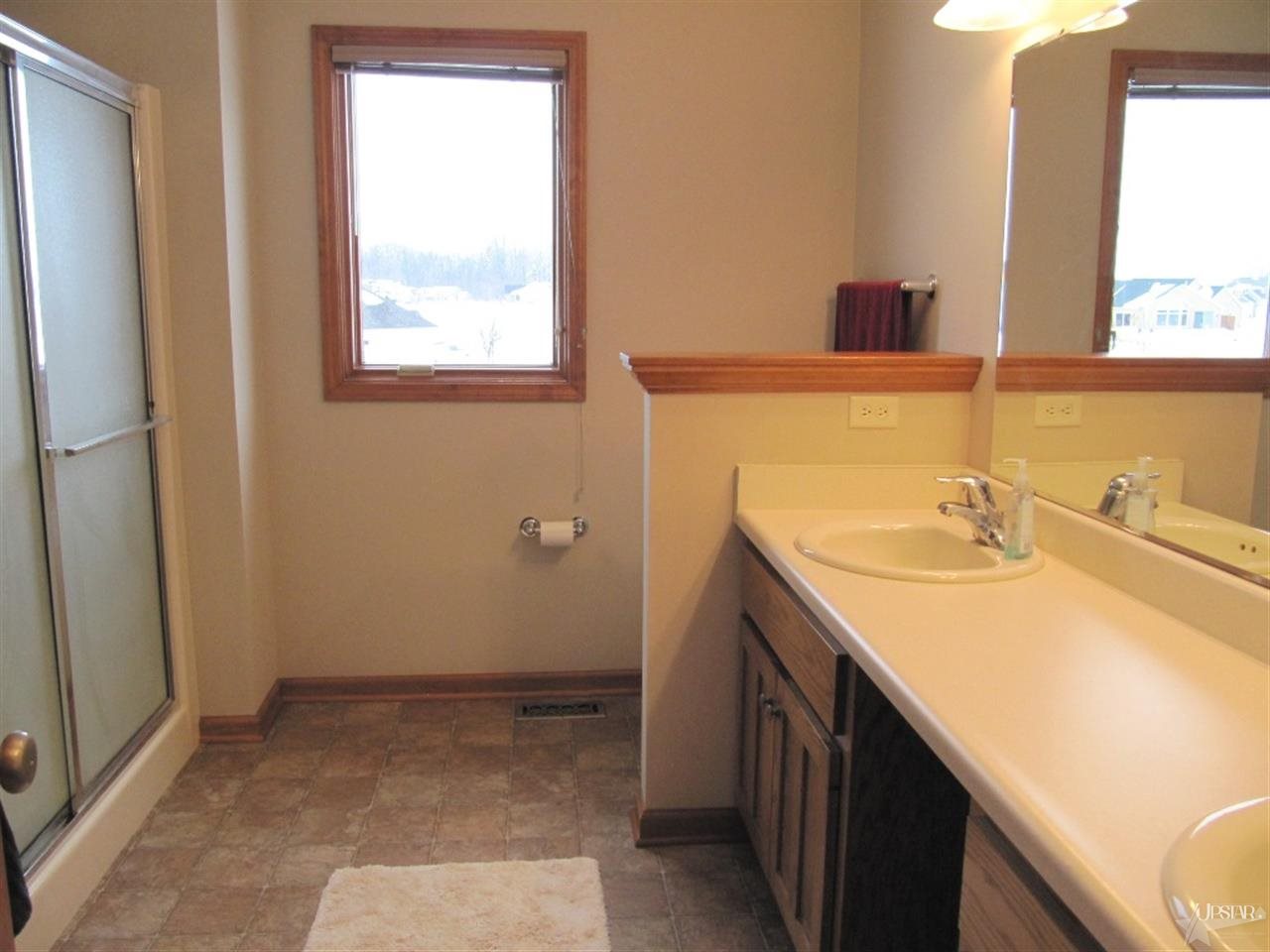 9163 Sunriver Ct, New Haven, IN 46774 photo 16