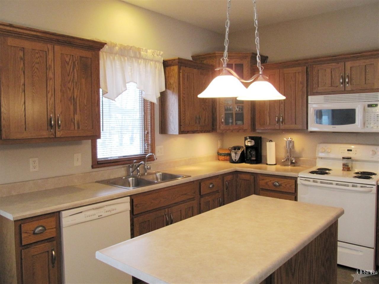9163 Sunriver Ct, New Haven, IN 46774 photo 10