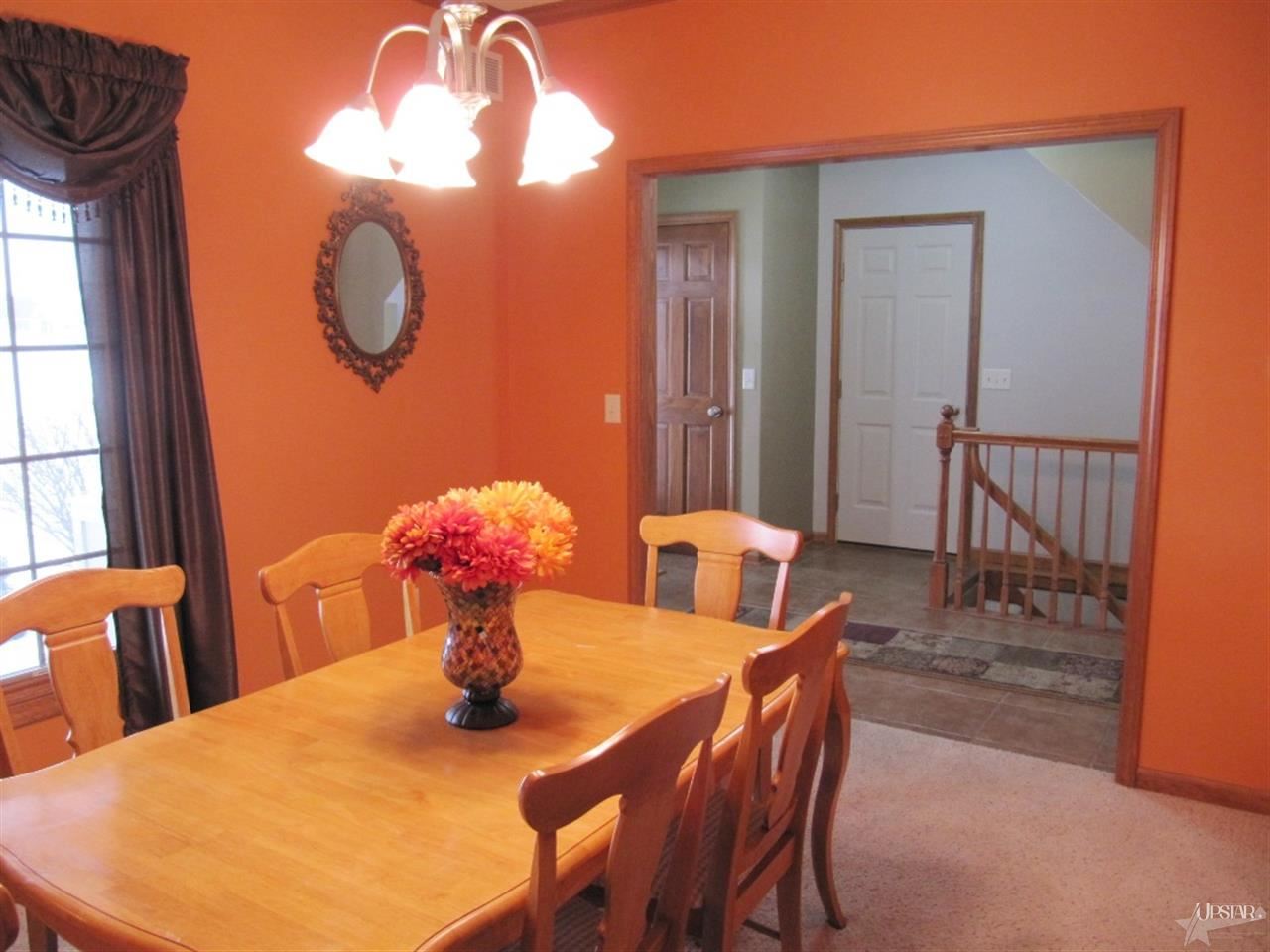 9163 Sunriver Ct, New Haven, IN 46774 photo 3