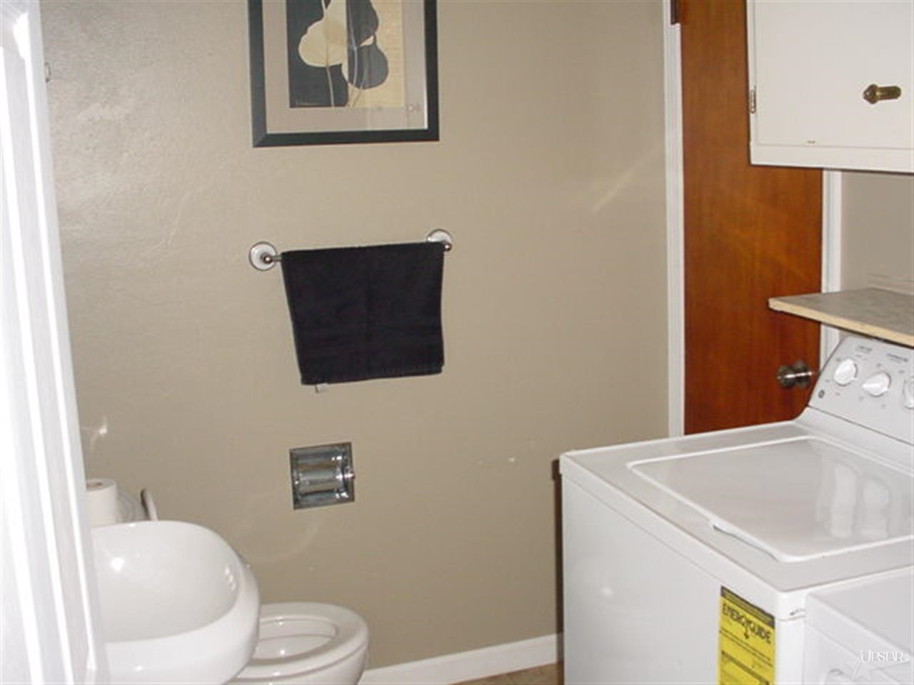 403 Gage Ave, Decatur, IN 46733 photo 4