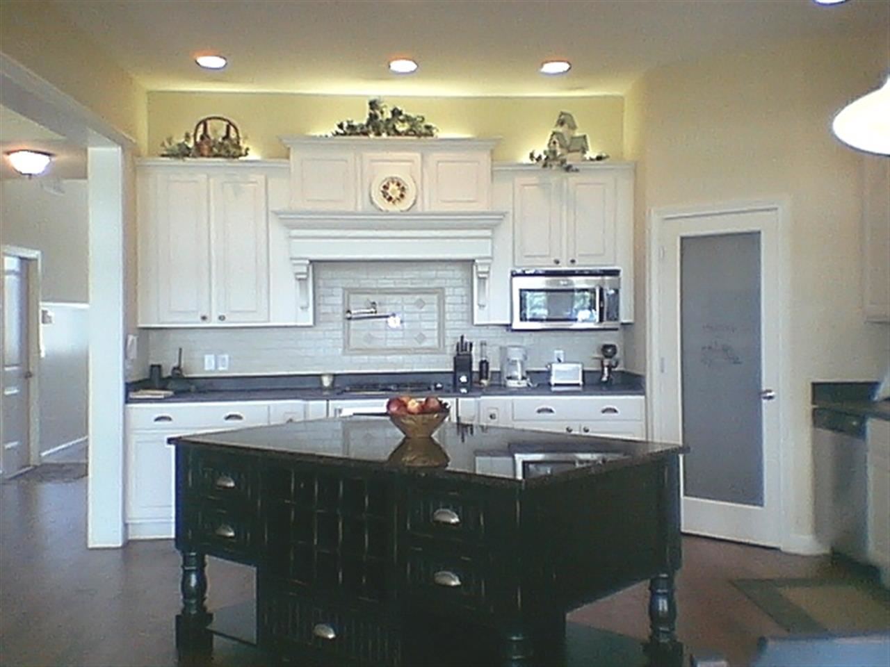 11572 N Sunrise Dr, Syracuse, IN 46567 photo 3