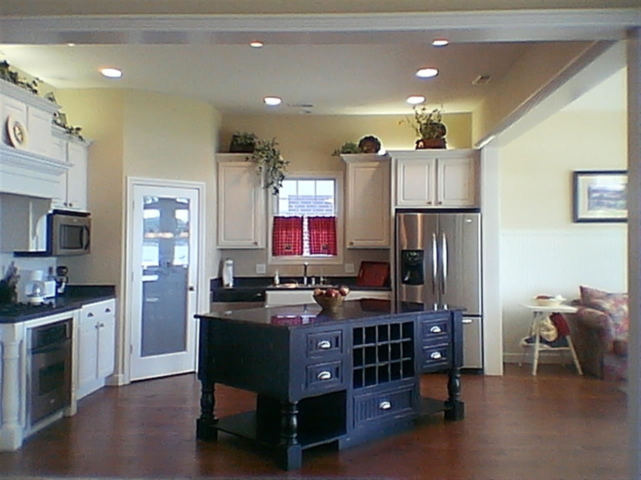 11572 N Sunrise Dr, Syracuse, IN 46567 photo 4