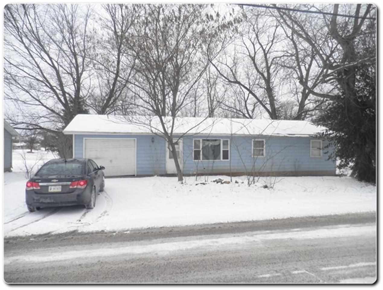 662 Meridian Rd, Mitchell, IN 47446 photo 1